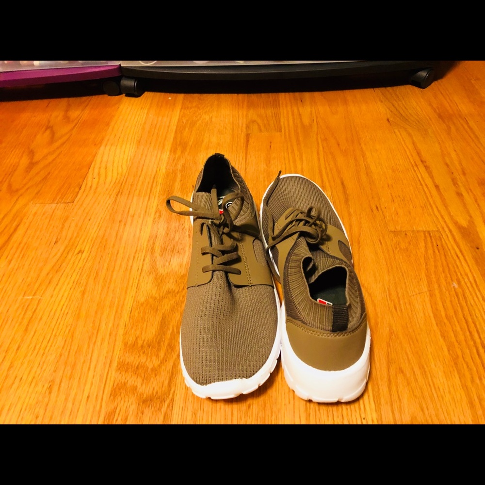 Sneakers